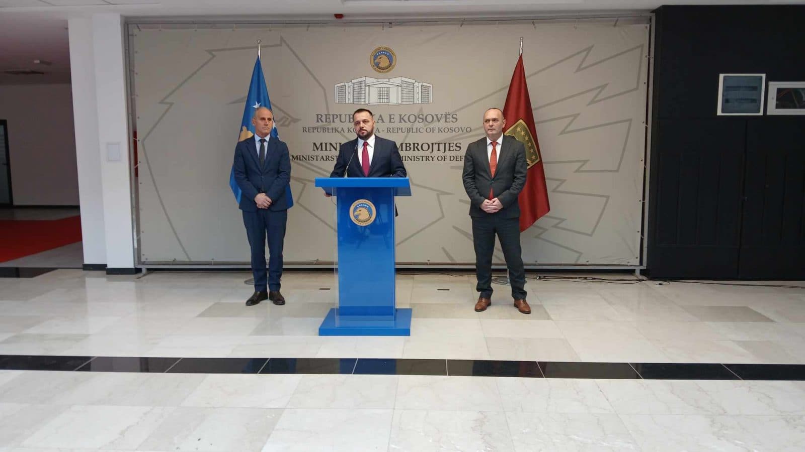 Maqedonci: Ushtria jonë është më e fuqishme për të mbrojtur sovranitetin dhe territorin