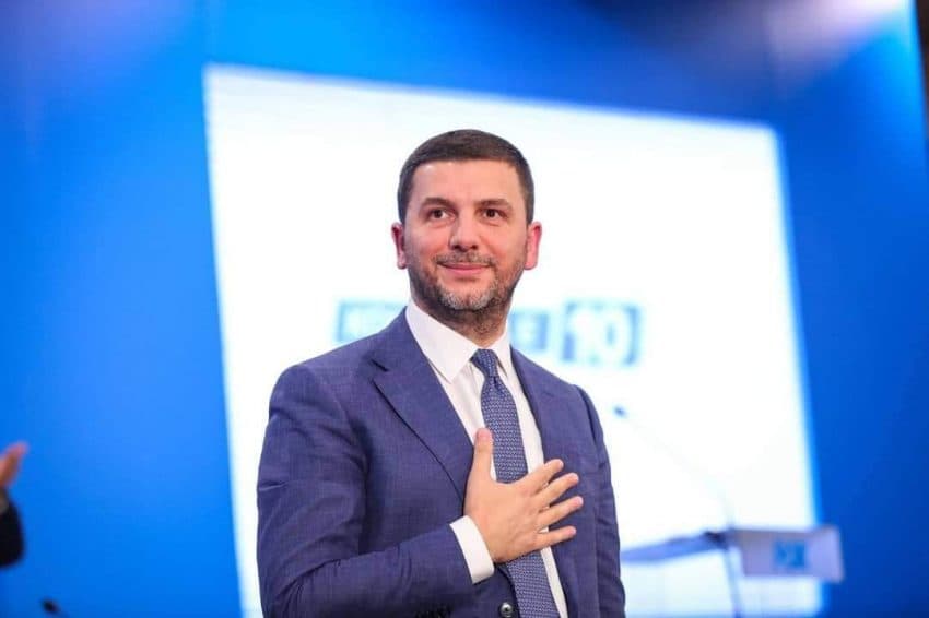 Dita e Veteranëve, Krasniqi i uron: “Gëzuar të gjithë luftëtarëve të lirisë që na dhuruan një të ardhme pa robëri”