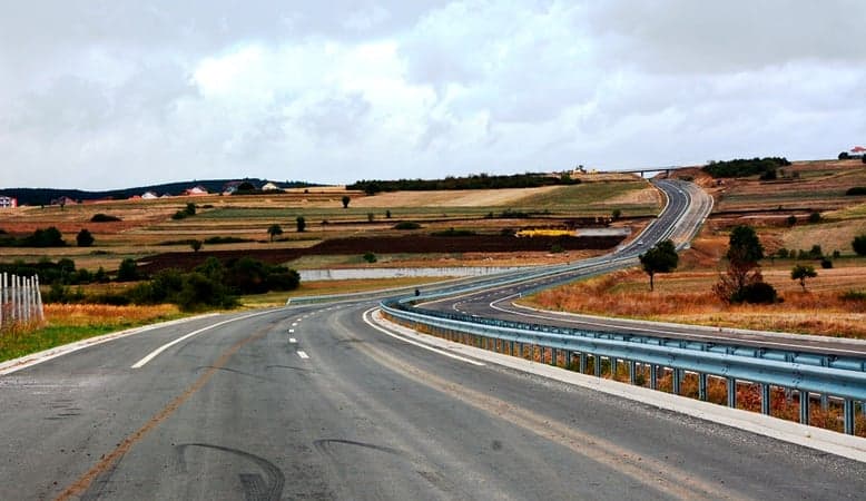 Rruga Prishtinë – Pejë bllokohet përkohësisht gjatë ditës së mërkurë