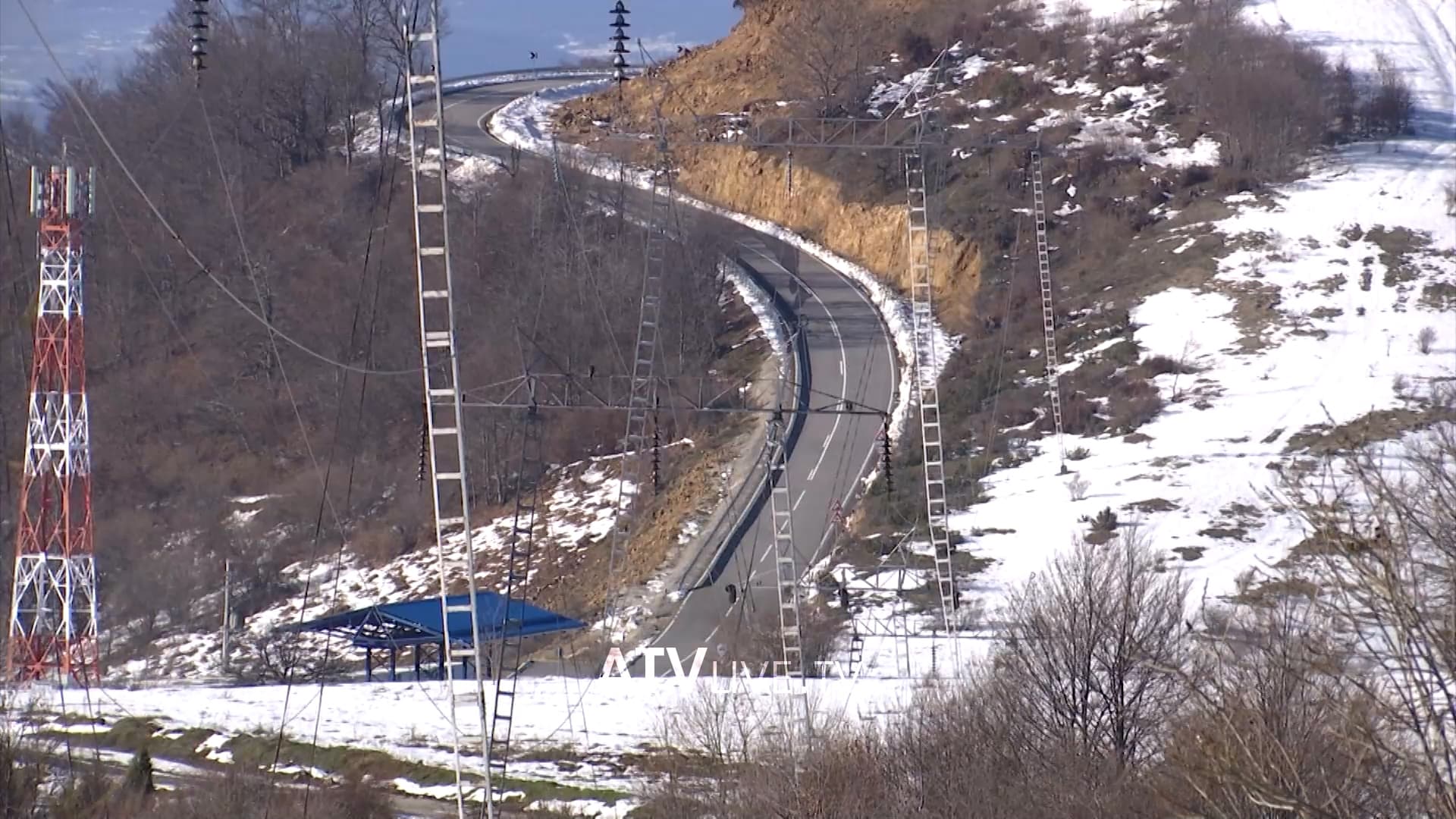 Nëntë vjet e gjysmë nga Ujdia, të mbyllyra Izvori dhe Kapia