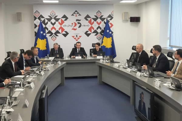 ​Kurti thirrje mërgimtarëve të regjistrohen për votim