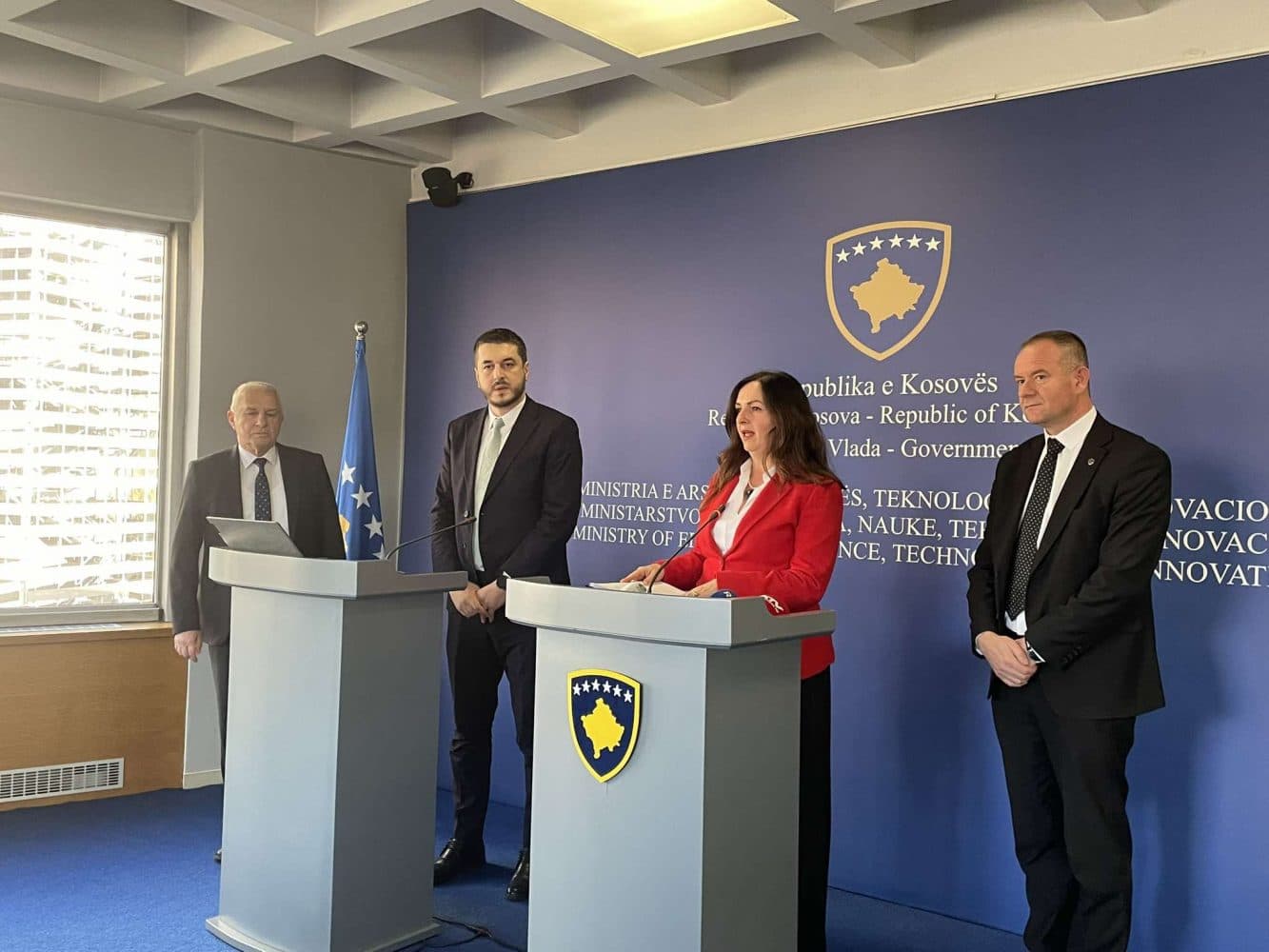 Vetëm 7 nga 54 mësimdhënës e kaluan provimin për licencë të avancuar