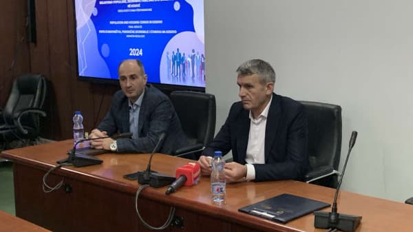 Regjistrimi i popullsisë, në 20 komuna dominojnë meshkujt