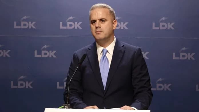 Azemi: Kjo qeveri ka deshtuar la në terr qytetarët e bizneset, s’kanë plan e as zgjidhje