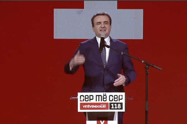 PZAP-ja gjobit sërish Vetëvendosjen për gjuhën e përdorur nga Kurti