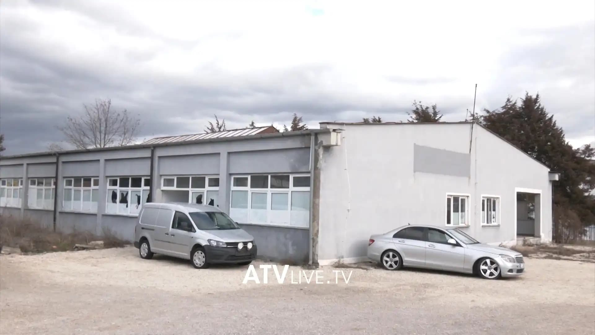 Fabrika e tekstilit në Stanofc të Vushtrrisë, jashtë funksionit