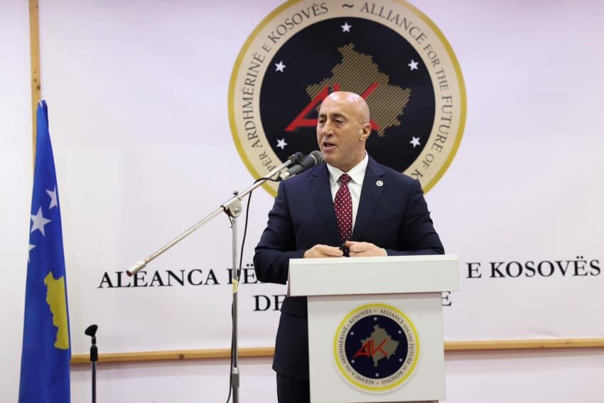 Haradinaj prezanton planin për daljen nga kriza energjetike