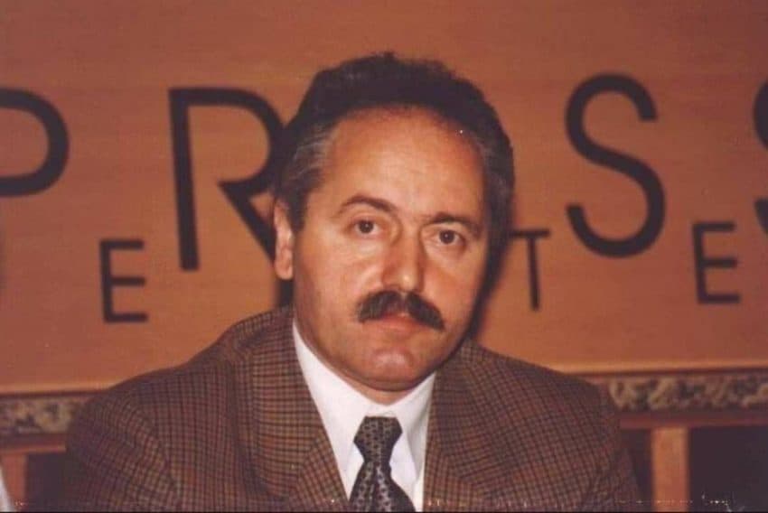 Osmani kujton veprimtarin Maloku në 26- vjetorin e vrasjes: Ishte shtyllë e informacionit të drejtë dhe të paanshëm