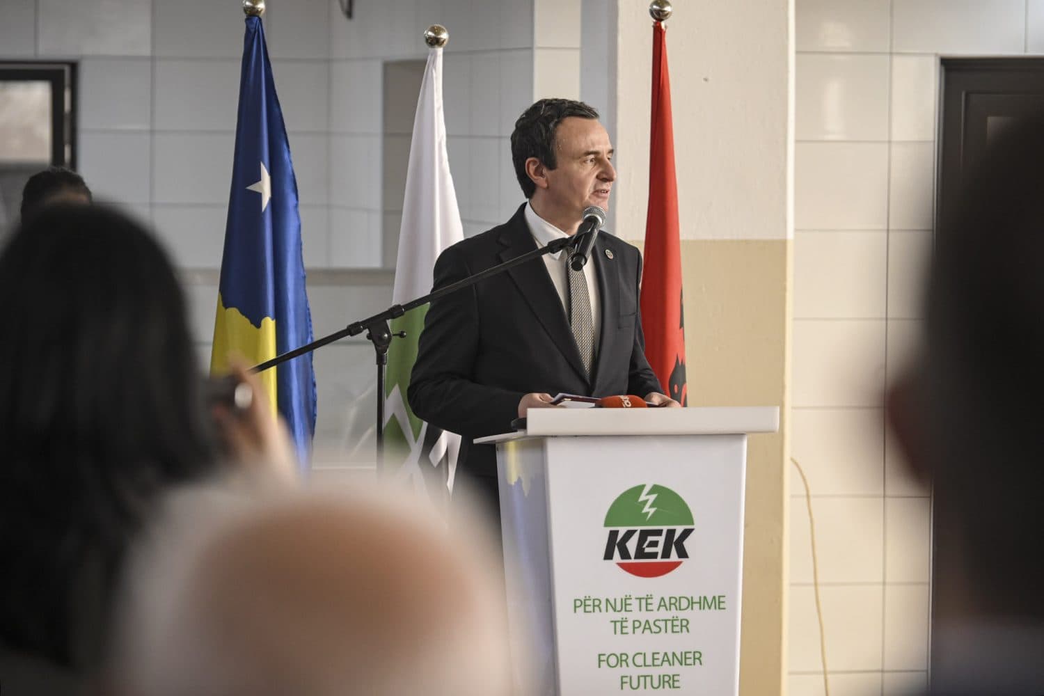 Qeveria do të subvencionojë energjinë elektrike për familjet me të ardhura nën 600 euro