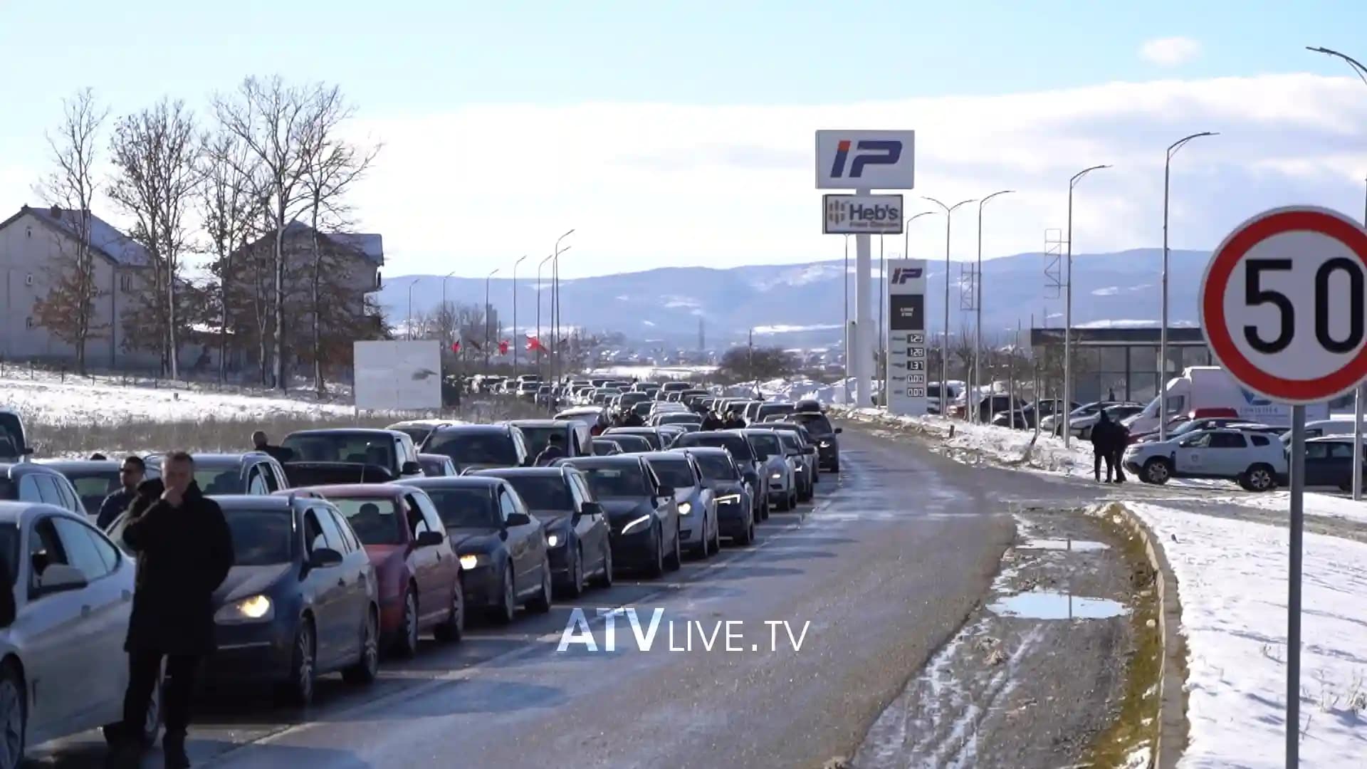 Deri në 40 minuta pritjet për dalje nga Kosova në Merdarë