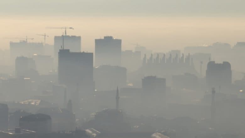 Prishtina renditet e 24-ta në botë për ndotje të ajrit