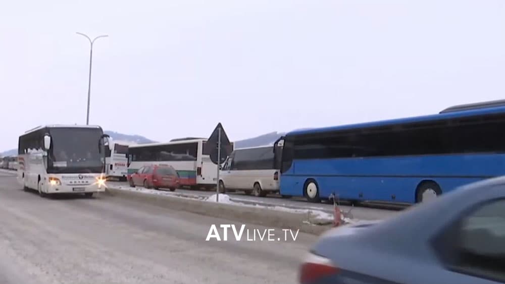 Protestojnë kompanitë e autobusëve të Podujevës