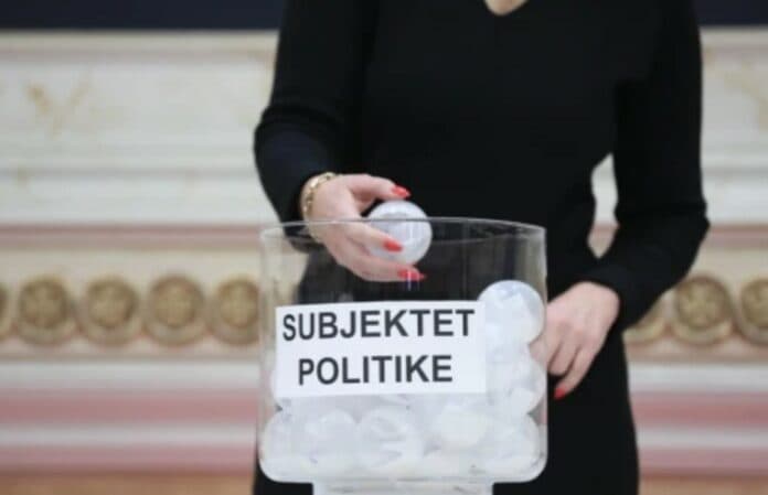 Hidhet shorti, subjekte politike mësojnë renditjen për zgjedhjet e 9 shkurtit