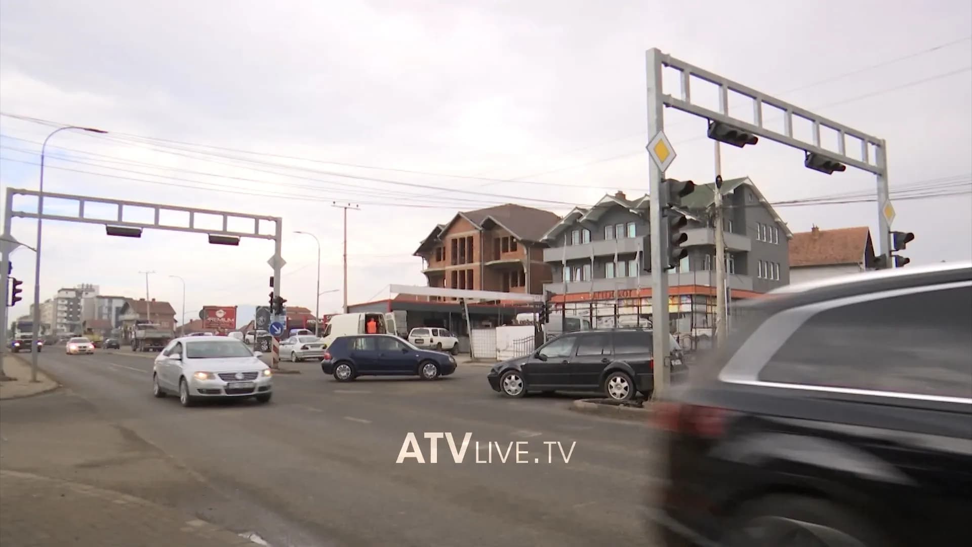 Edhe një aksident ndodhi në udhëkryq të Vushtrrisë, që lidh rrugën nacionale Prishtinë – Mitrovicë