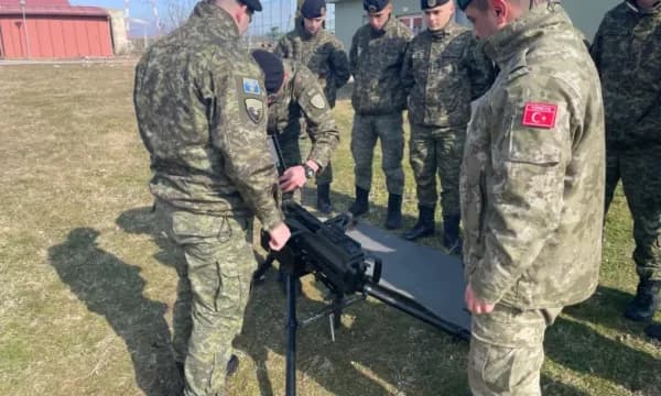 Ushtarët e FSK-së trajnohen nga forcat turke për përdorim të granatahedhësit automatik