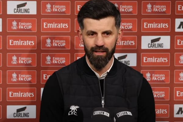 ​Nga refugjati te trajneri, historia e trishtë e njeriut që eliminoi Liverpoolin