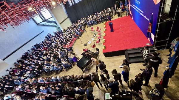 ​Osmani: Familja Jashari është themeli mbi të cilën u ngrit liria e Kosovës
