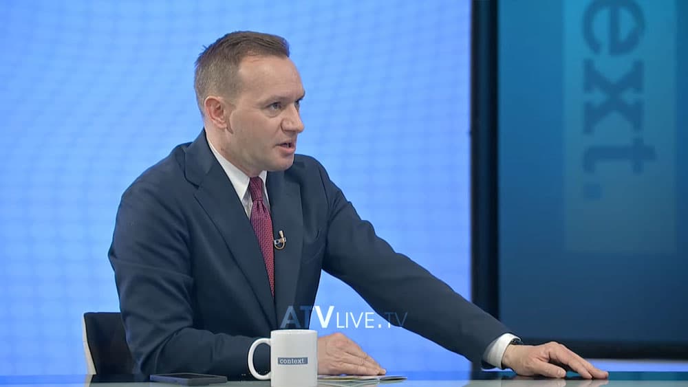 Zogaj tregon strategjinë e LDK-së për të ulur emigrimin e të rinjve