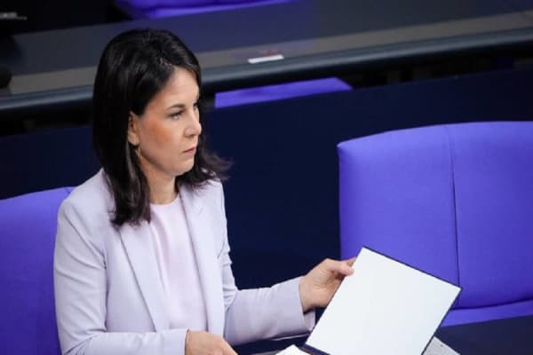 ​Baerbock: Bisedimet SHBA-Rusi ‘mund të jenë të dobishme’