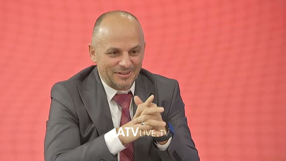 Shkoi për të votuar, por u takua me dashurinë e jetës – historia interesante e Bekim Ahmetit