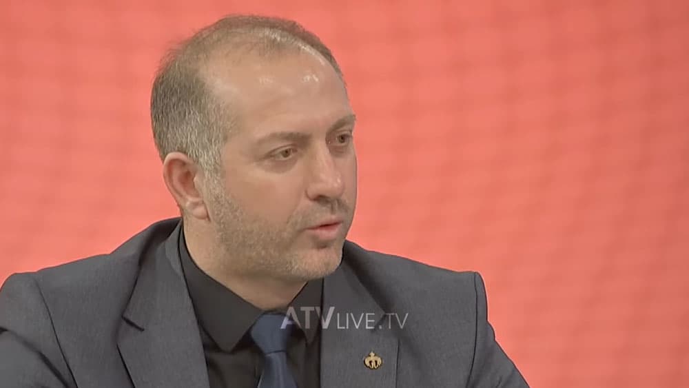 “Nëse nuk dalim me votu, nuk kemi të drejtë me u anku” – sociologu Bekim Selishta bën thirrje për pjesëmarrje aktive në zgjedhje
