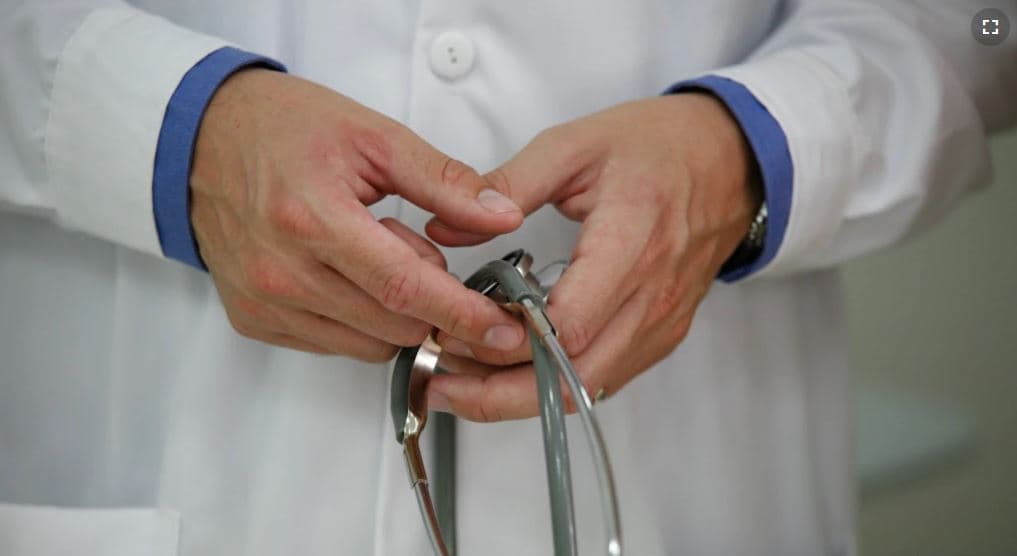 Një person u soll pa shenja jete në QKMF-në e Malishevës