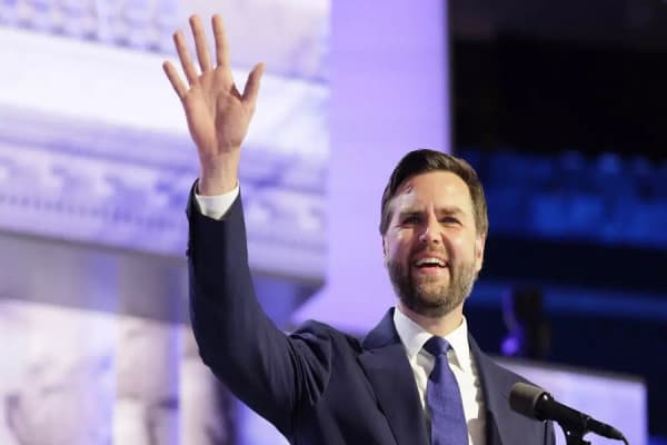 ​JD Vance: Gjithçka është në tryezë kur bëhet fjalë për negociatat me Rusinë