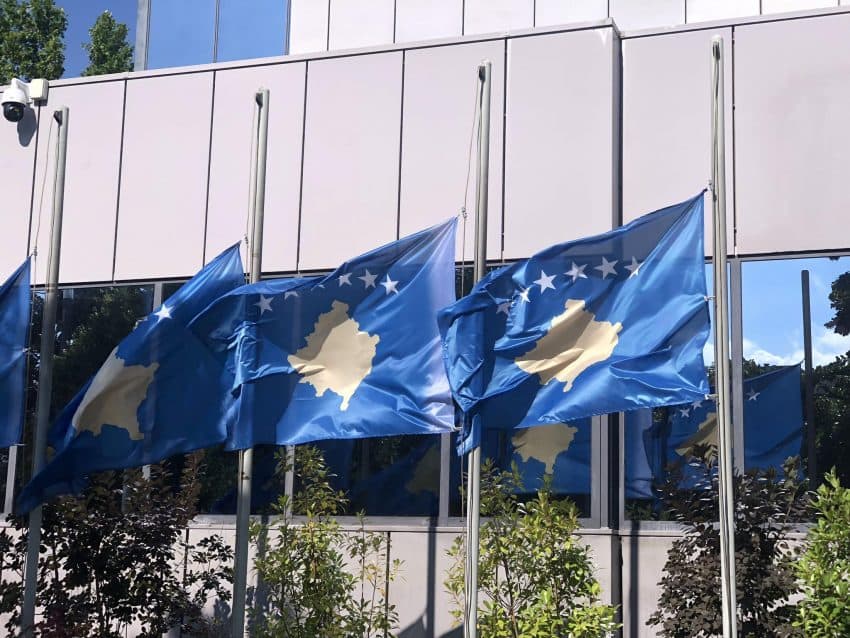 Njohjet që s’i erdhën kurrë: Kush ia mbylli dyert Kosovës?