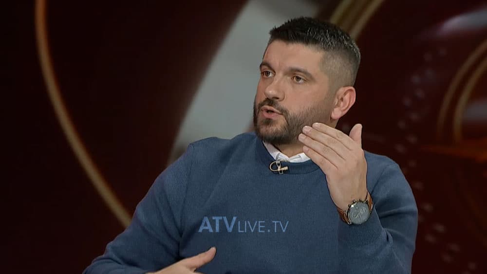 Neziri: Të rinjve më së paku u duhet politika, nuk ka ndonjë përfitim prej saj