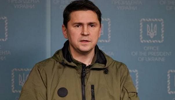 ​Ndihmësi i Zelensky: Lufta mund të përfundojë me kushtet ruse, por do të ishte e kotë
