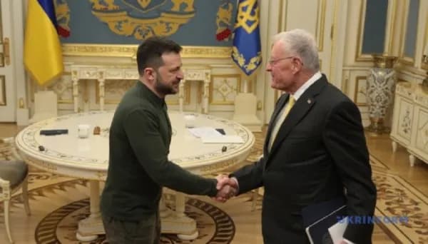 ​Zelensky jep detaje nga takimi me njeriun e Trump