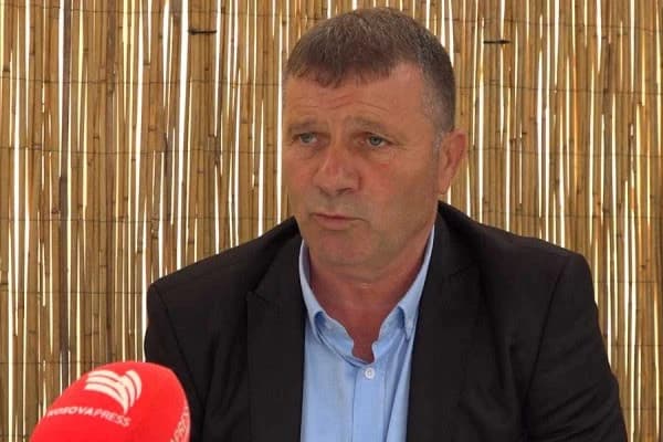 Jashari tregon arsyet e bojkotimit të aktiviteteve nga qeveria për pavarësi dhe Epopenë