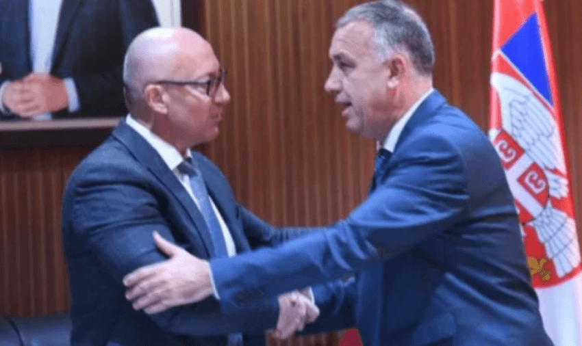 Çelësi i dyfishtë apo çelësi i shantazhit? Deklarata e Elek: Një tjetër tentativë e Serbisë për manipulime politike