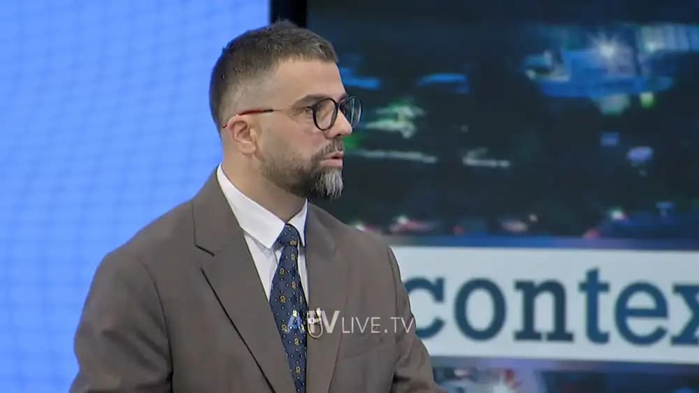 Behrami: Sveçla menaxhon rrjetin në KQZ për qëllime politike