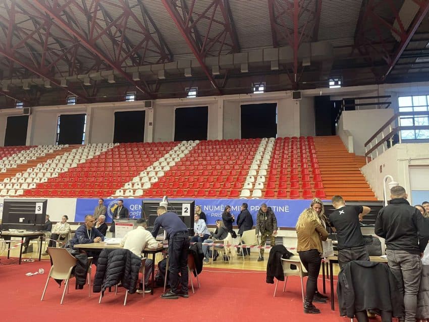 Vazhdon edhe sot numërimi i votave për deputetë