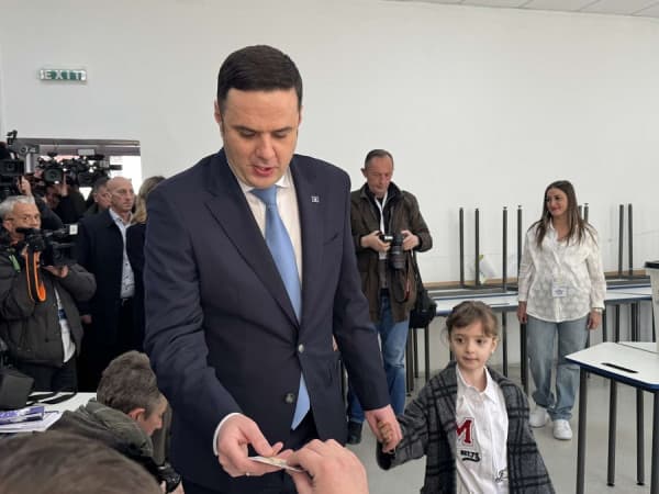 Voton Lumir Abdixhiku, fton qytetarët të dalin masvisht në zgjedhje