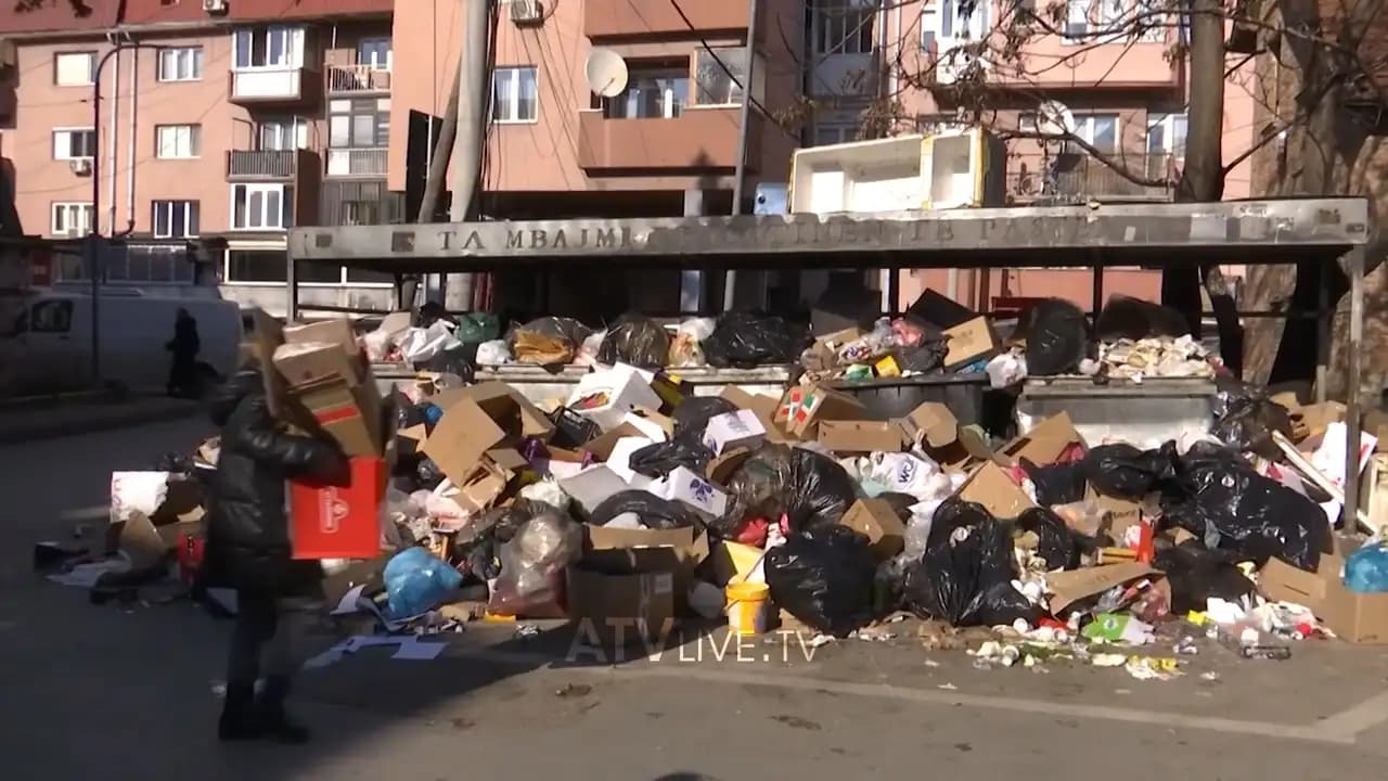 Mbeturina edhe në parkun e lagjes Dardania, ankohen banorët