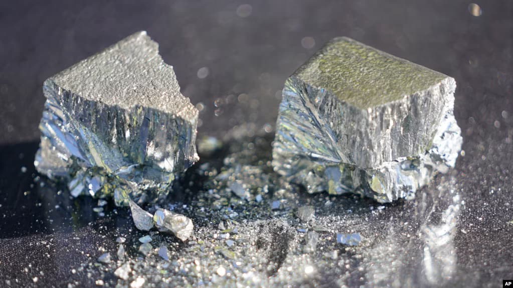 Raportohet se SHBA dhe Ukraina janë pajtuar për kushtet e marrëveshjes për minerale