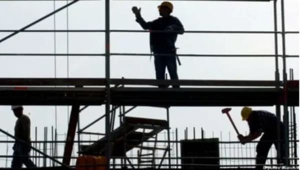 ​Mbi 13 mijë të huaj të punësuar në Shqipëri në 2024-ën