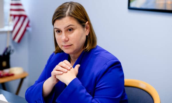 Senatorja amerikane: Mbështes të drejtën e popullit të Kosovës për zgjedhje të lira