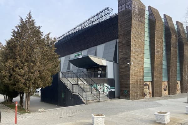 ​Në Mitrovicë ende s’ka nisur numërimi i votave për deputetë