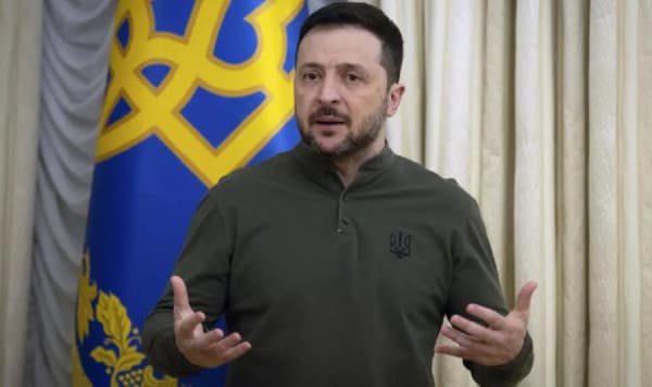 Zelensky paralajmëron: Rusia po përgatit një sulm masiv ndaj Ukrainës