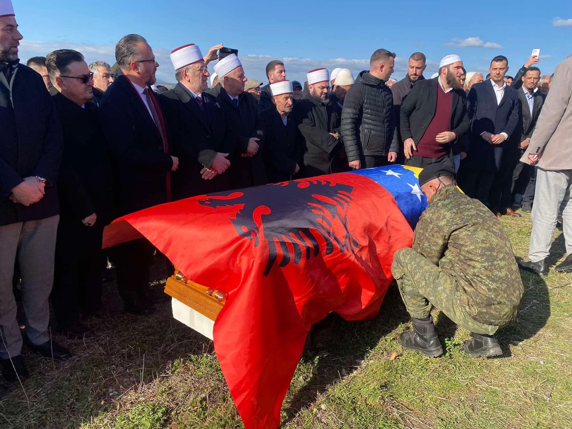 I jepet lamtumira e fundit Haxhi Thaçit