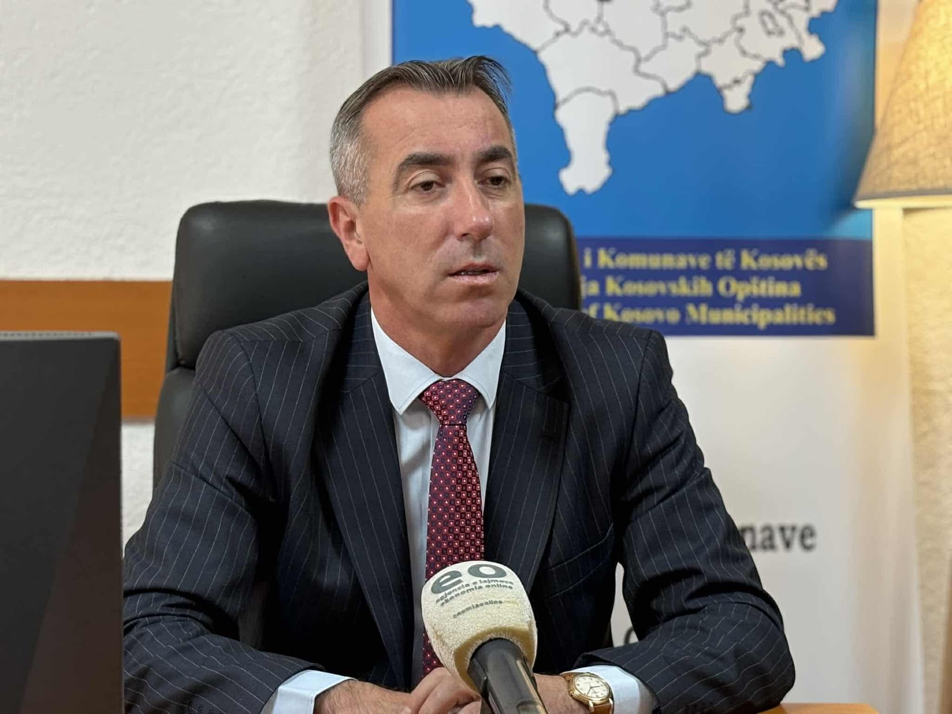 Asociacioni i Komunave: Tatimi në pronë, energjia dhe inflacioni po rëndojnë qytetarët