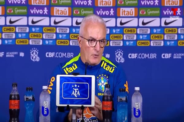 ​Kërkohet shkarkimi i trajnerit të Brazilit pas humbjes nga Argjentina