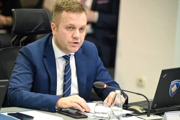 ​LVV reagon pas vendimit të Supremes