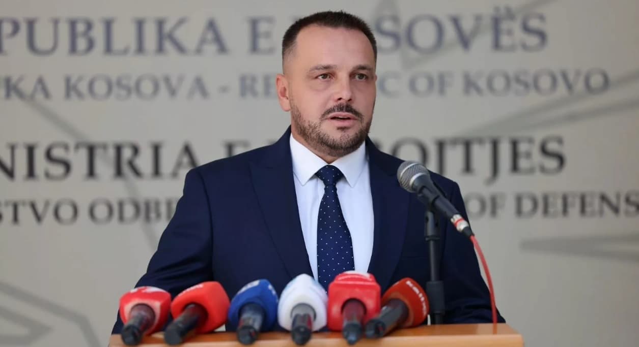 Maqedonci tregon se kur do të funksionalizohet fabrika e municionit në Kosovë