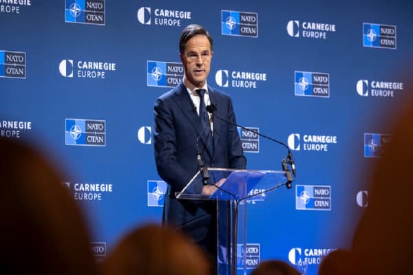 ​Rutte sot në Bosnjë dhe Hercegovinë, nesër në Kosovë