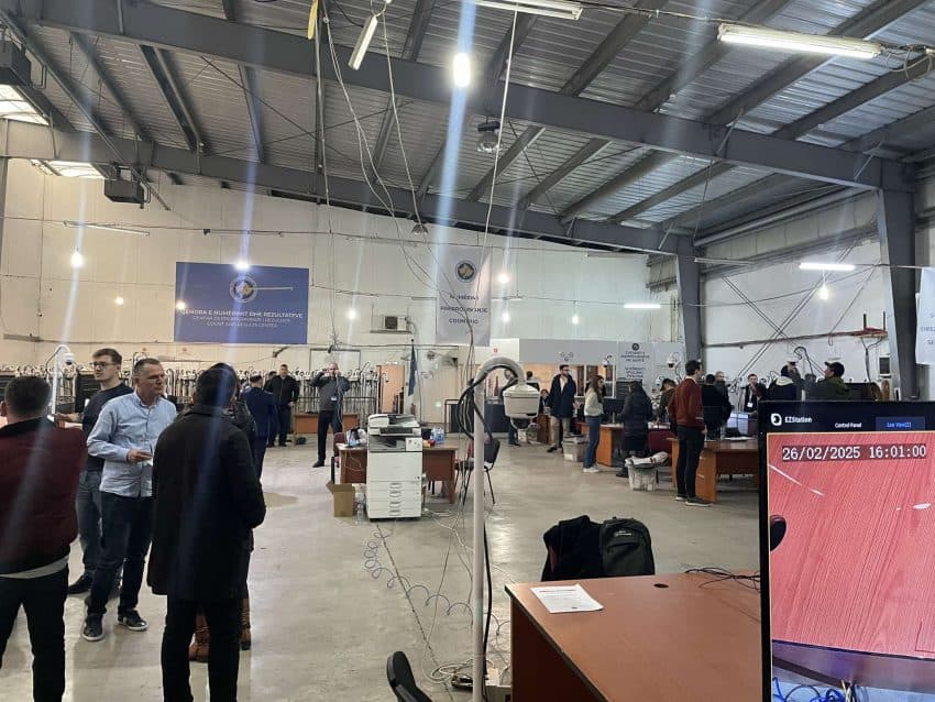 Numërohen 66,31 për qind e votave përmes postës
