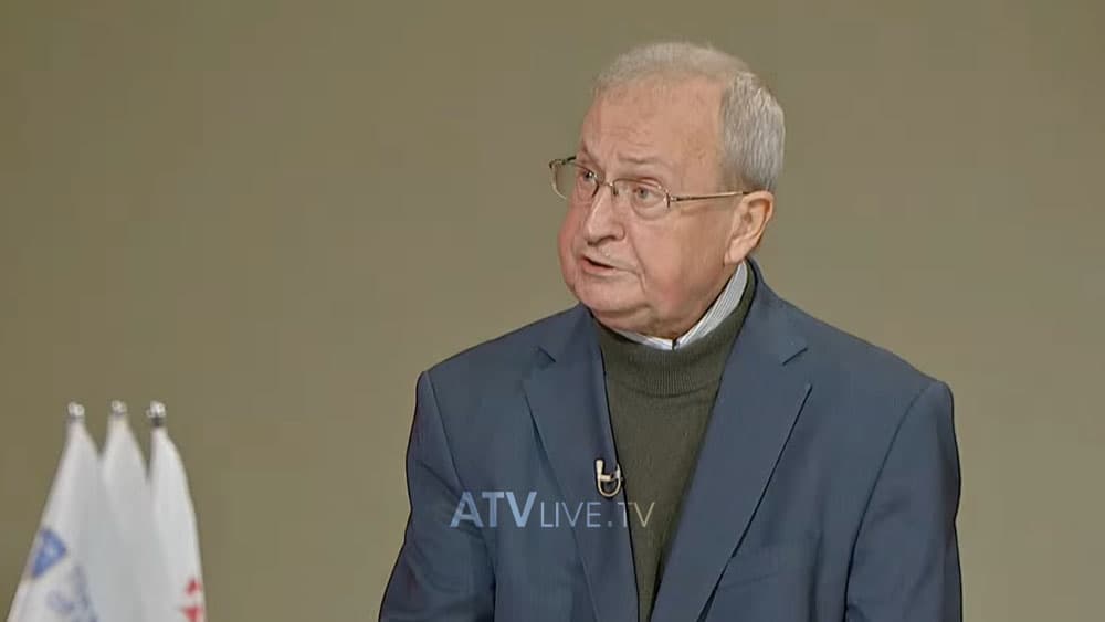 Spahiu: Ka garë për miqësi me SHBA-të, Kosova duhet të intensifikojë komunikimin